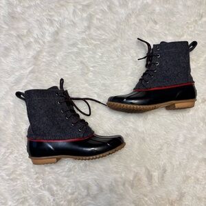 G.H. Bass Harlequin Gray and Black Waterproof Winter Duck Boots Women’s 7M